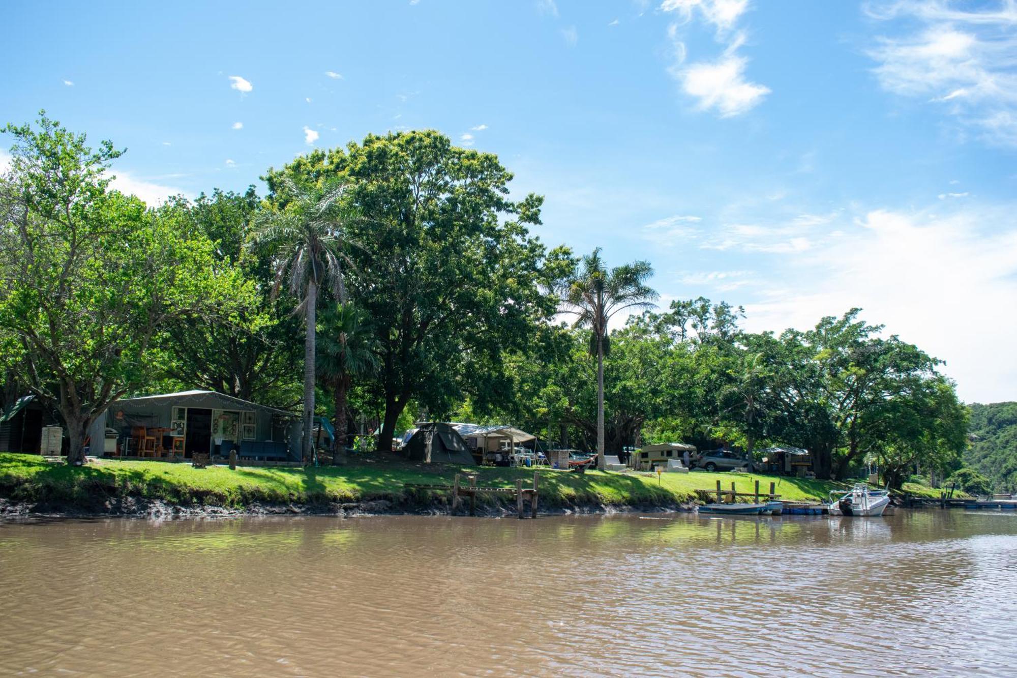 Areena Riverside Resort Kwelera Exterior foto